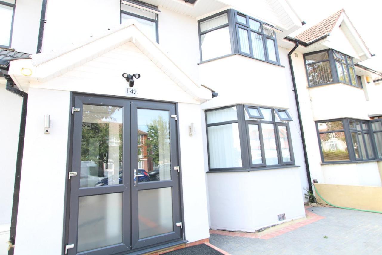 Bluegreen Suites Edgware Exterior foto